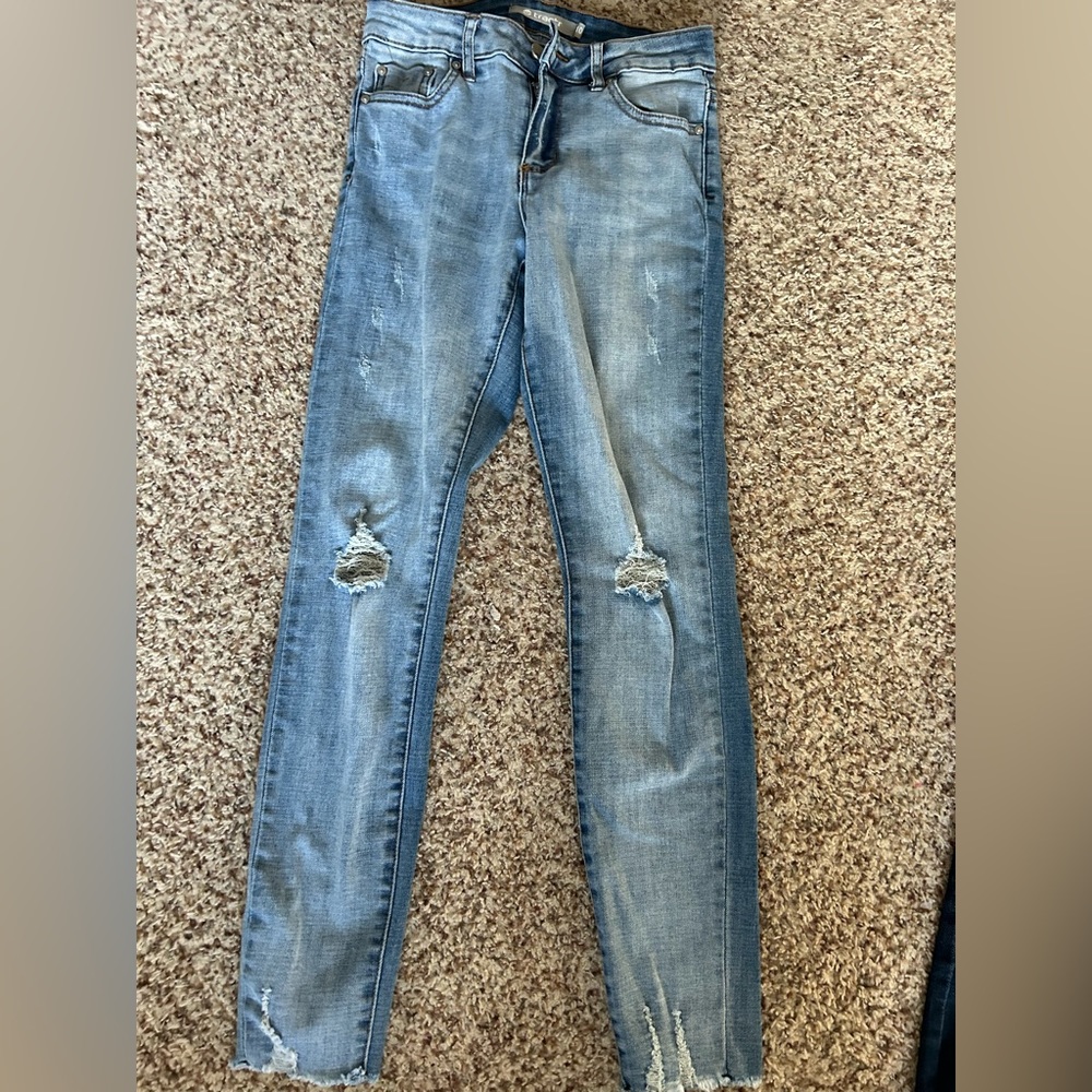 Tractr kids’ ripped jeans